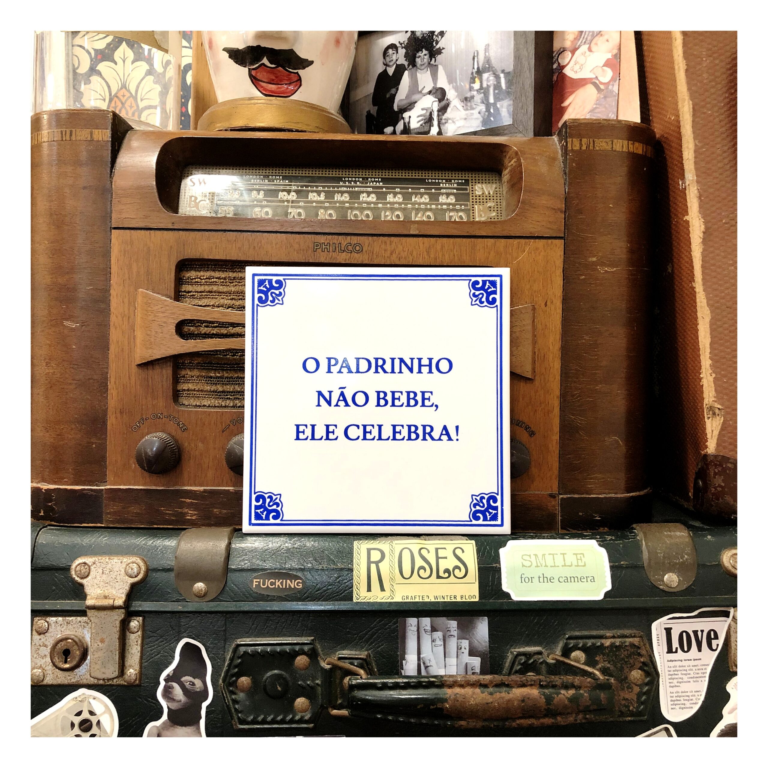 Azulejo "O Padrinho Não Bebe, Ele Celebra!"